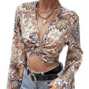 crop top | belle sleeve